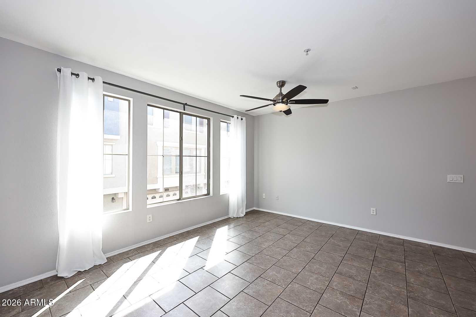 2150 West Alameda Road, Unit 1404 Phoenix, AZ 85085 - Photo 4 of 37 Great Room