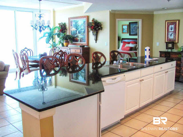 455 Perdido Beach Boulevard, Unit PH3 Orange Beach, AL 36561 - Photo 2 of 15 Kitchen