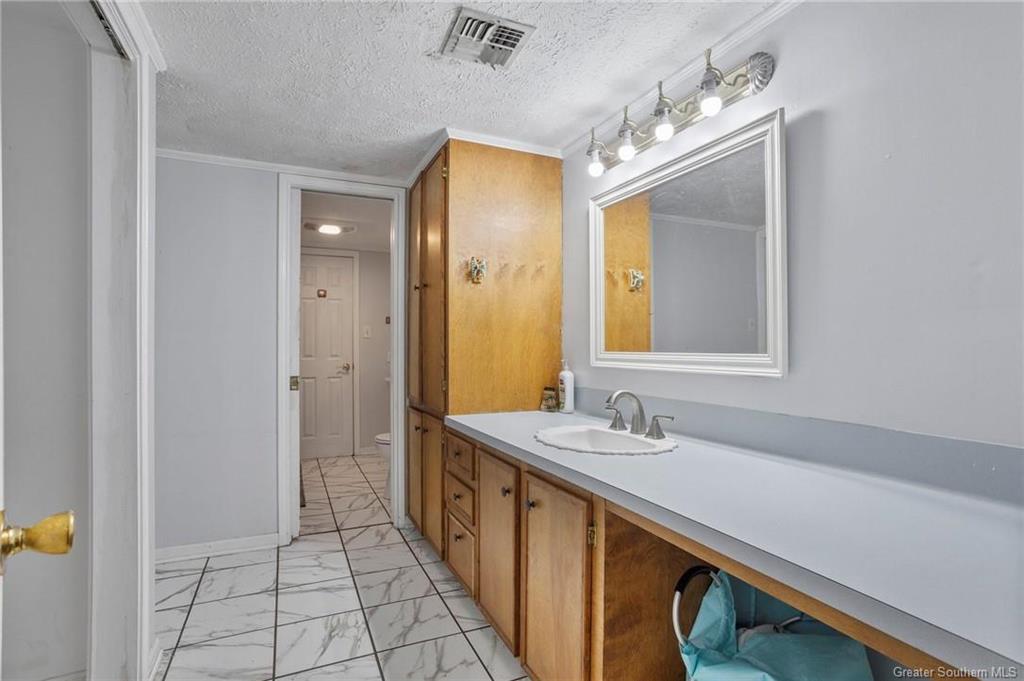 5148 Thompson Road Sulphur, LA 70665 - Photo 5 of 21