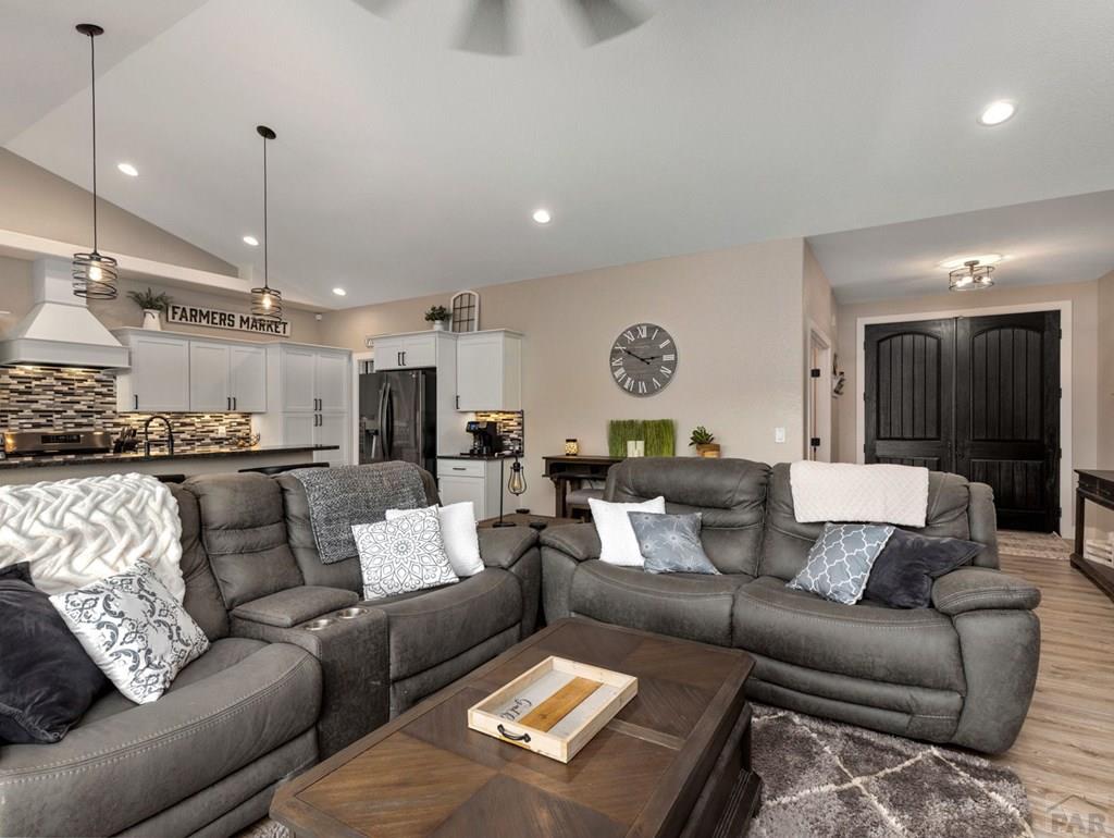 5849 Garrett Road Beulah, CO 81023 - Photo 8 of 53