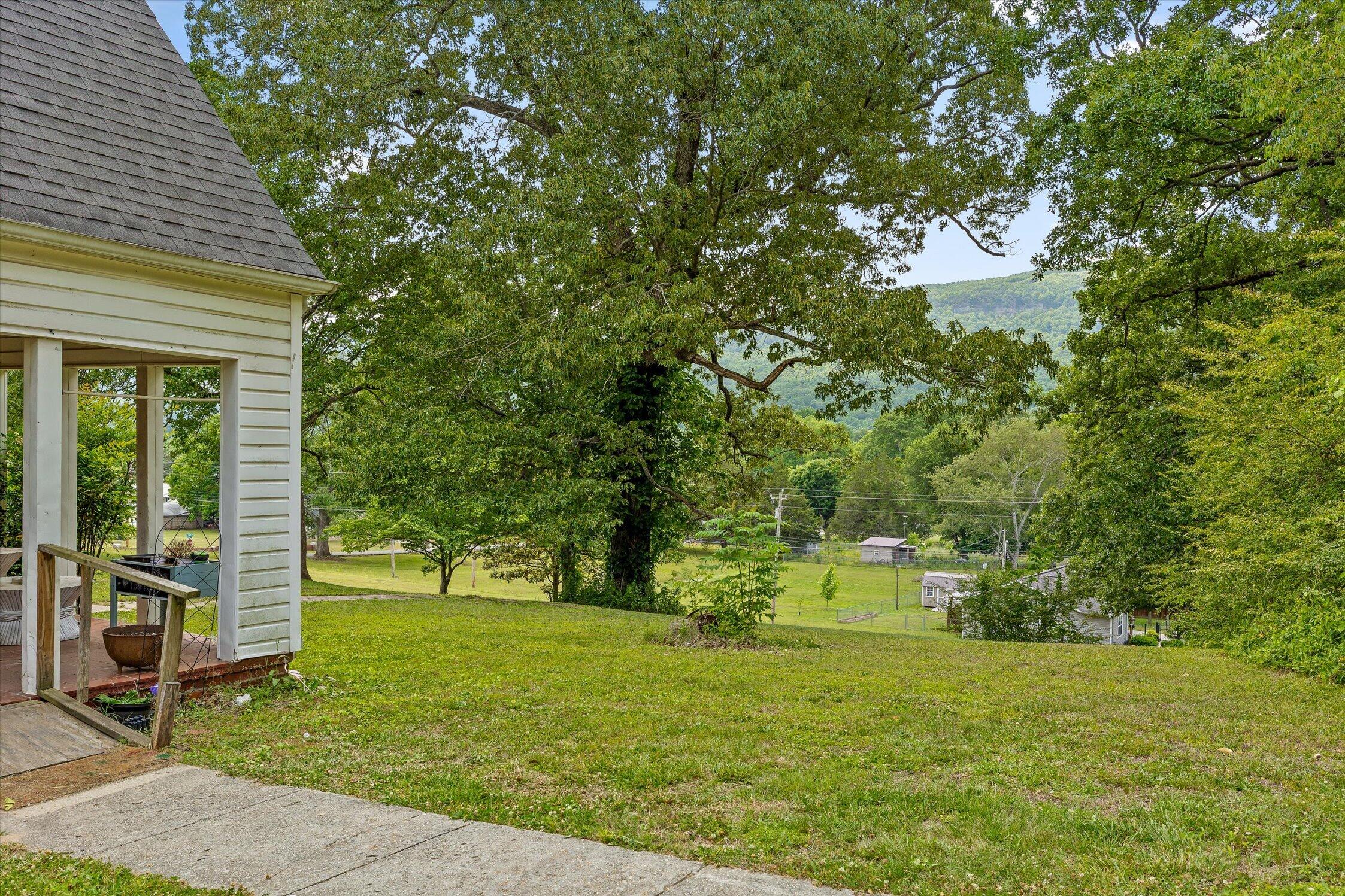 449 South Elm Street Whitwell, TN 37397 - Photo 18 of 24 21-S Elm-21