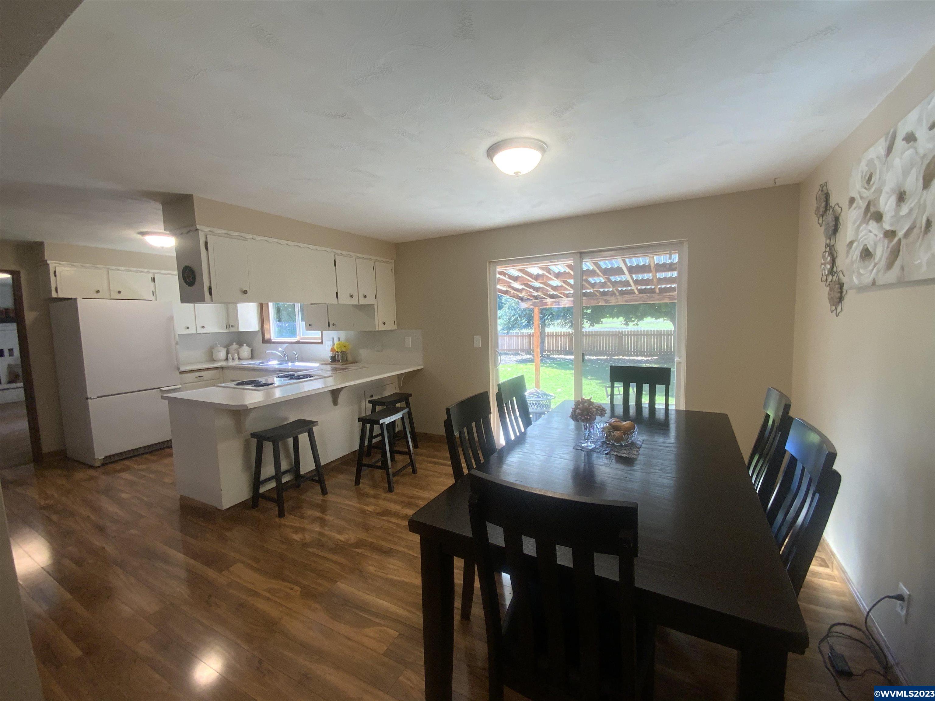 749 Southwest Mill Street Dallas, OR 97338 - Photo 3 of 21 Gallery Image 3