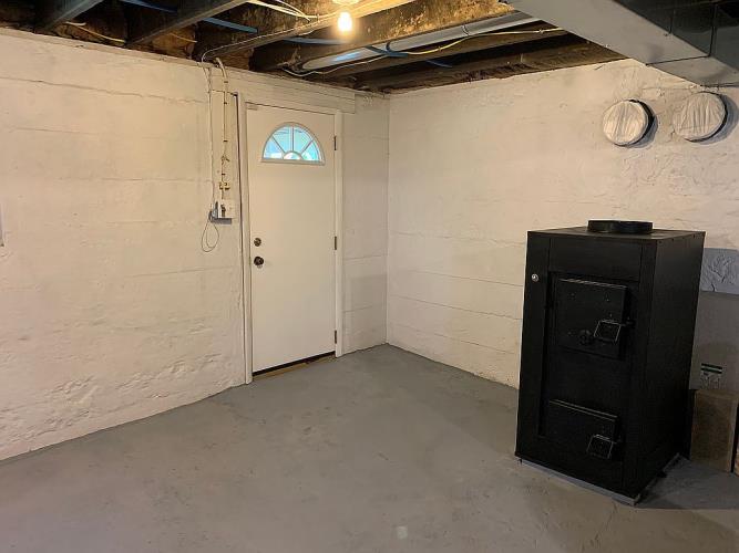 484 Tank Farm Road Aliquippa, PA 15001 - Photo 28 of 37