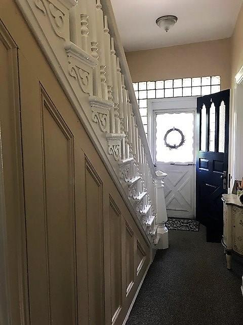 395 Friday Road Pittsburgh, PA 15209 - Photo 4 of 22 Architectural Detail on Front Entry Stairs