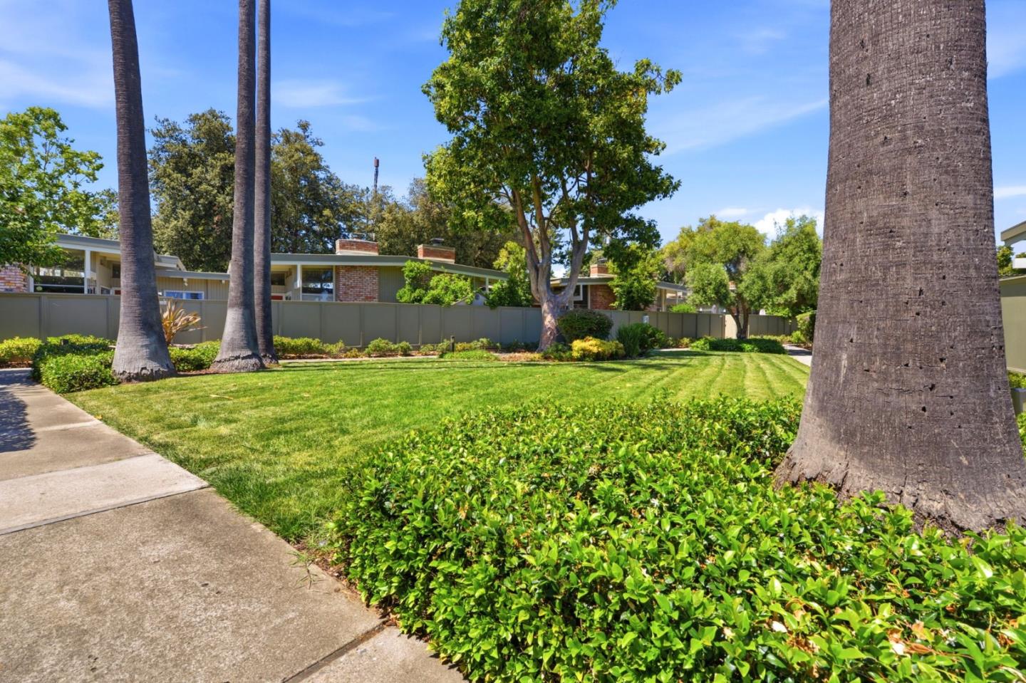 3909 Middlefield Road, Unit E Palo Alto, CA 94303 - Photo 32 of 38