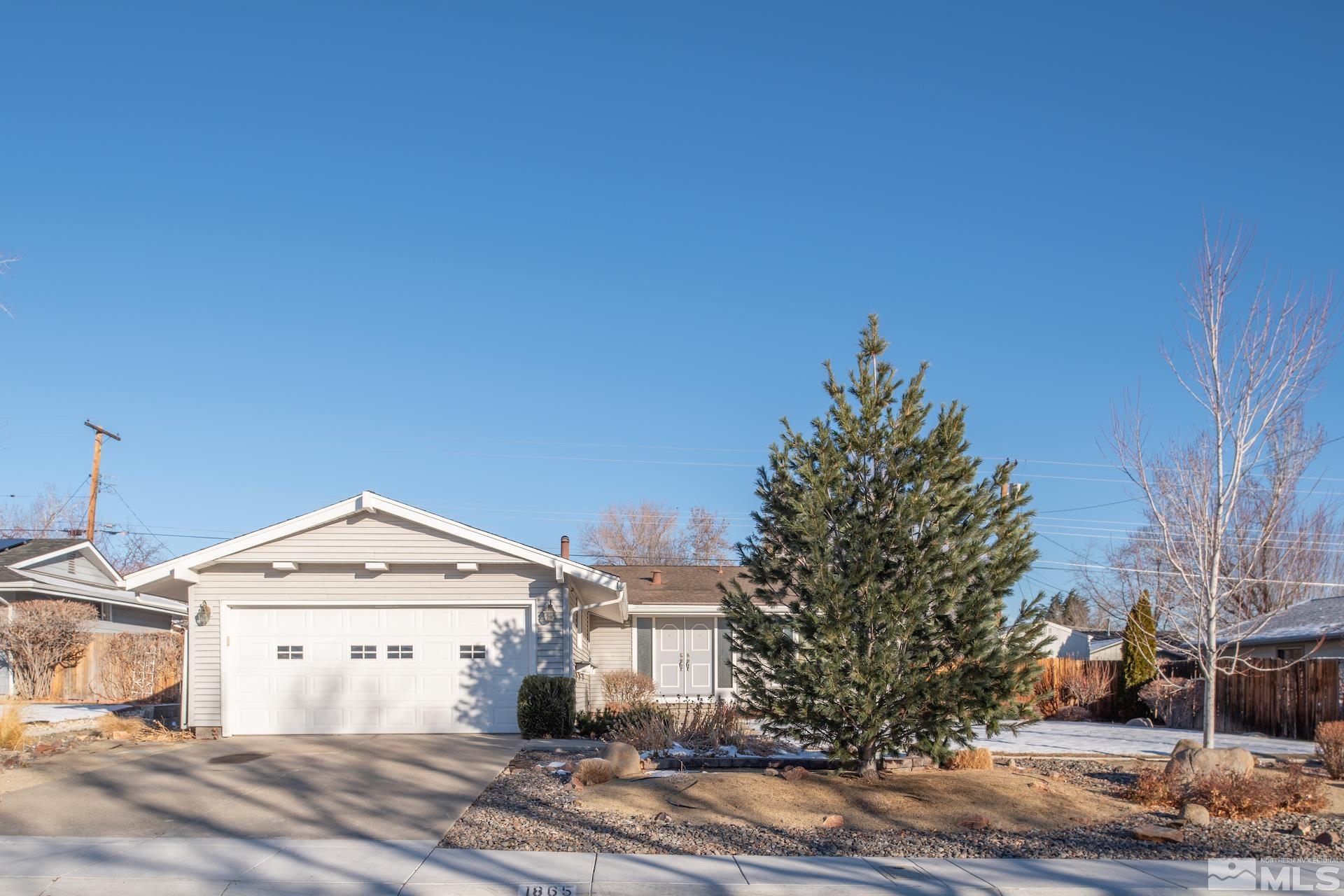 1865 Royal Drive Reno, NV 89503 - Photo 4 of 22 Photo 4