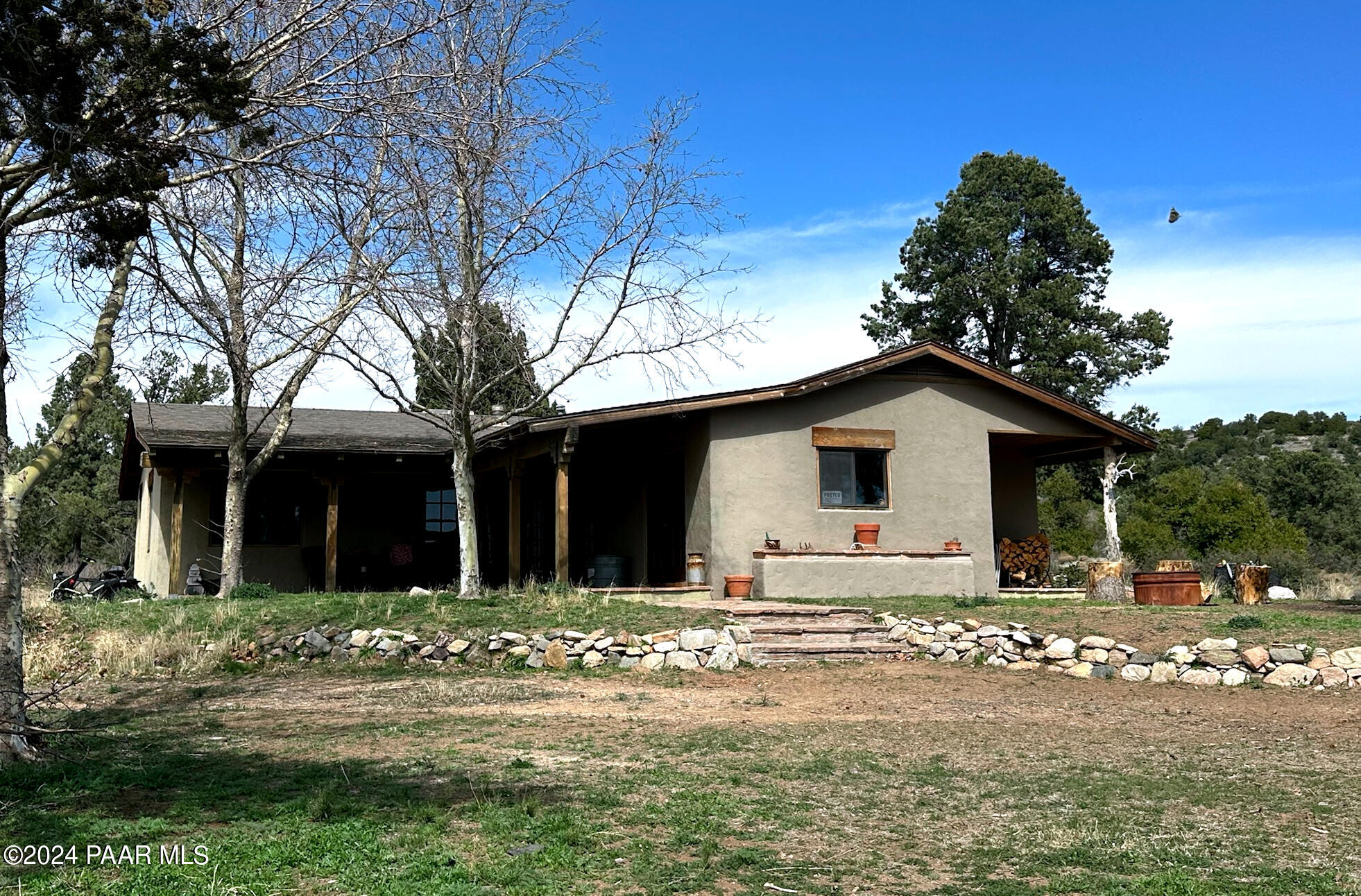 15255 South Middle Ridge Road Kirkland, AZ 86332 - Photo 2 of 63 002_Front