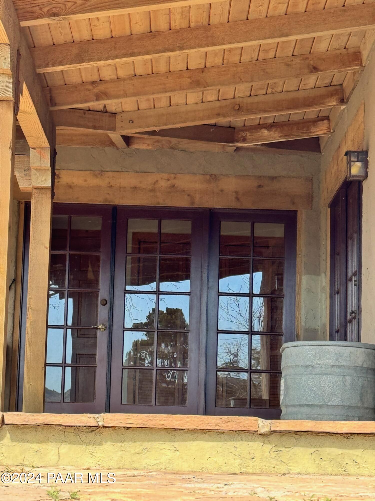 15255 South Middle Ridge Road Kirkland, AZ 86332 - Photo 5 of 63 004_Front Entry