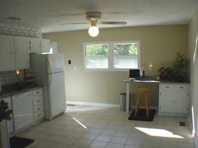 299 Lincolnshire Road Gahanna, OH 43230 - Photo 2 of 9