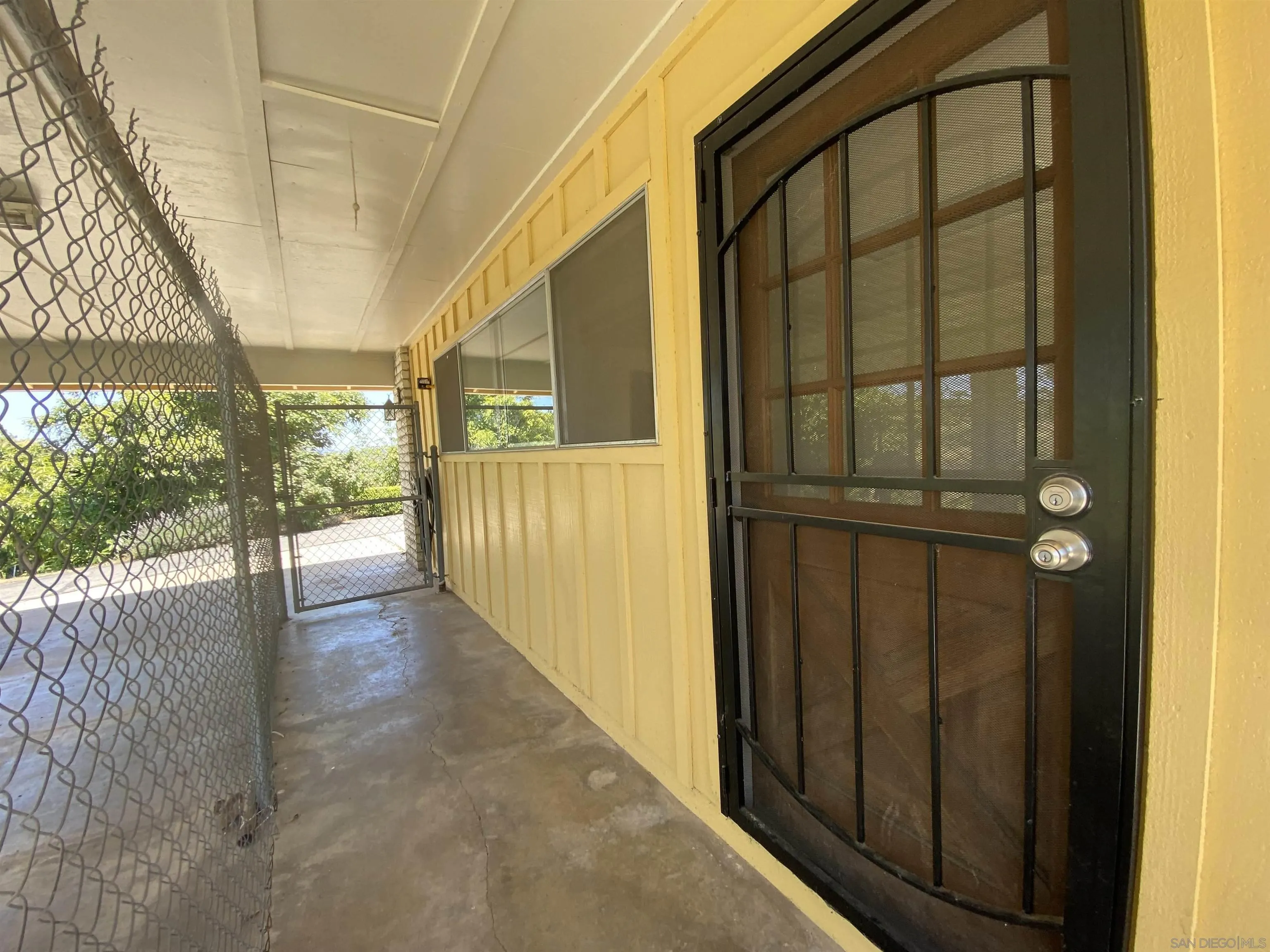 1780 Rabbit Hill Fallbrook, CA 92028 - Photo 47 of 60 a view of a porch