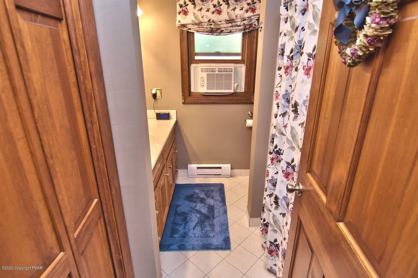 245 Crescent Lake Road Scotrun, PA 18355 - Photo 43 of 62 Alternate Full Bath View