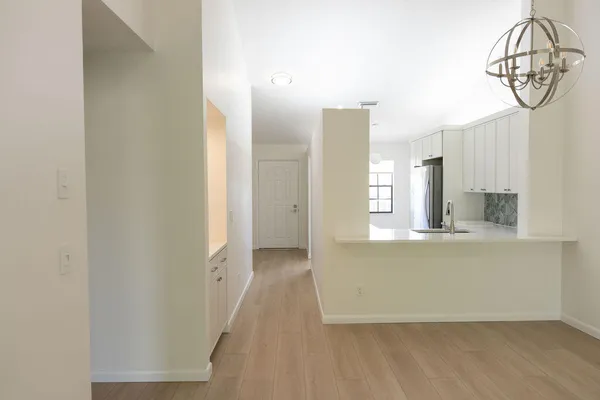 $2,600 | 602 Pinecrest Circle, Unit B, Jupiter, FL 33458