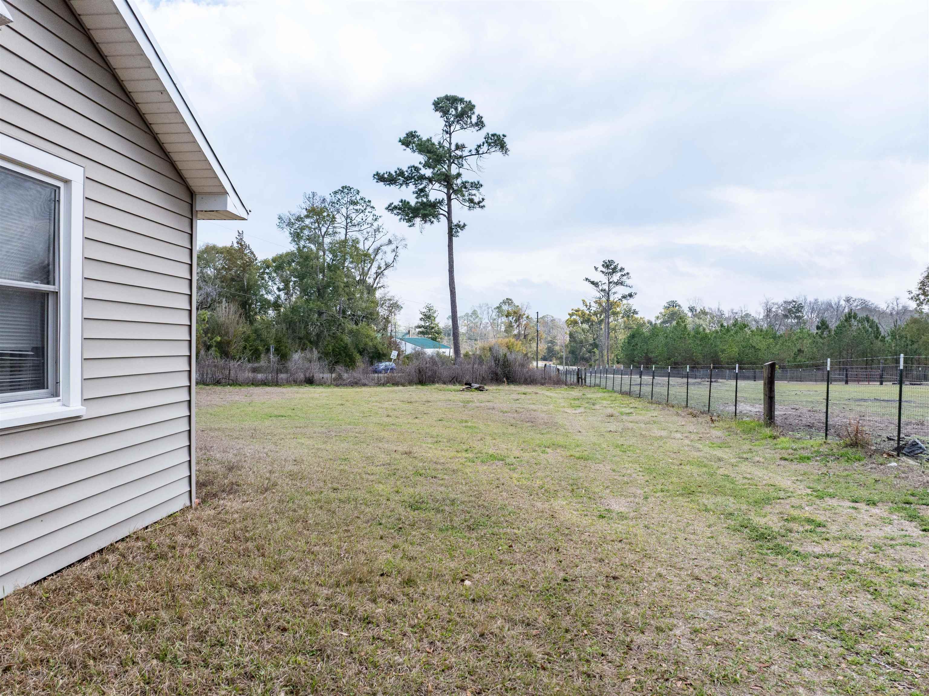 242 Northeast Bellville Road Pinetta, FL 32350 - Photo 28 of 37