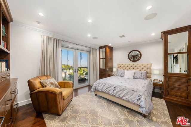 $6,470,000 | 1380 Summitridge Place, Beverly Hills, CA 90210