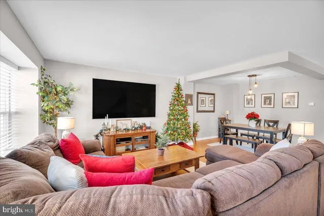 $450,000 | 37 Alexandra Court, Marlton, NJ 08053