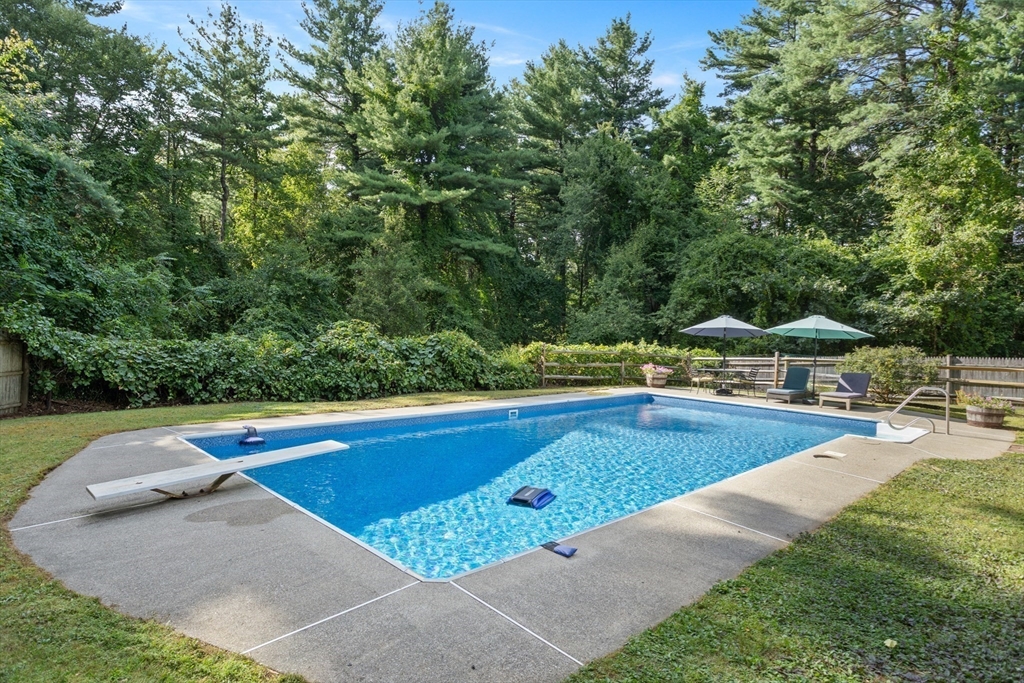 144 Nourse Road Bolton, MA 01740 - Photo 35 of 42