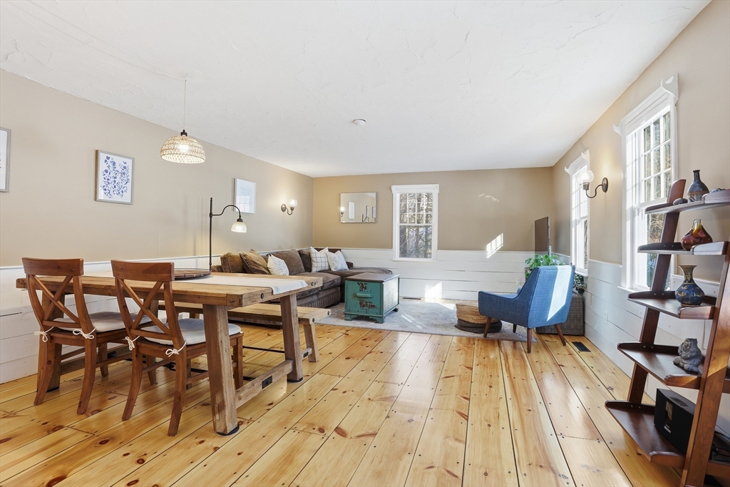 144 Nourse Road Bolton, MA 01740 - Photo 6 of 42