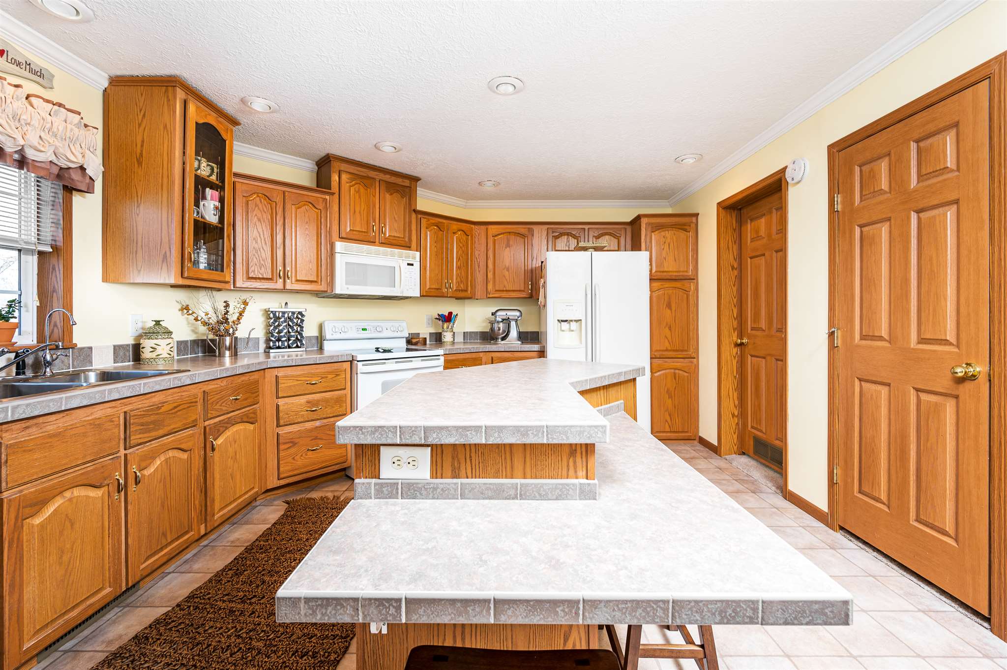 4620 East Armstrong Road Leesburg, IN 46538 - Photo 12 of 34 Gallery Image 12