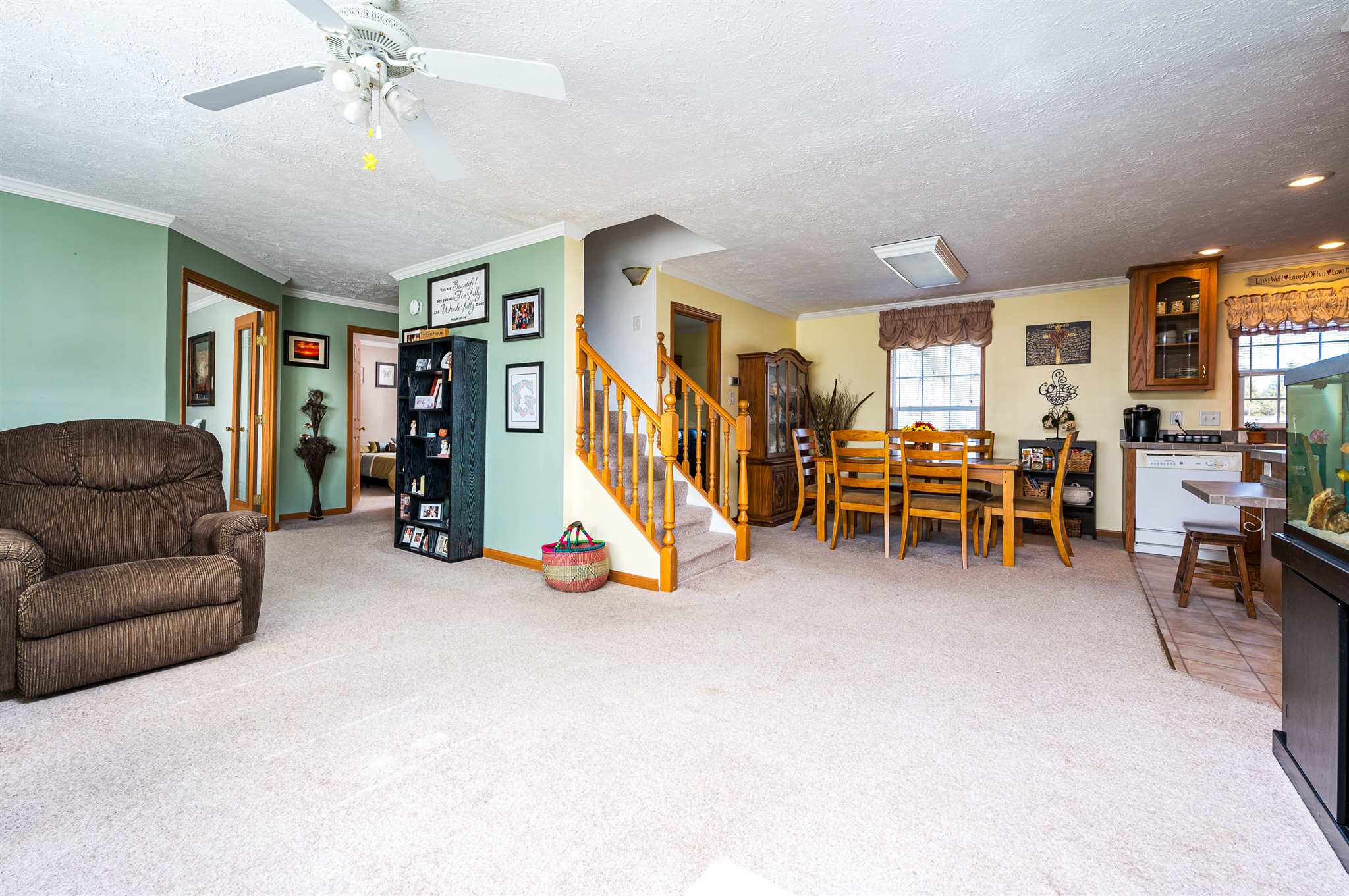 4620 East Armstrong Road Leesburg, IN 46538 - Photo 5 of 34 Gallery Image 5