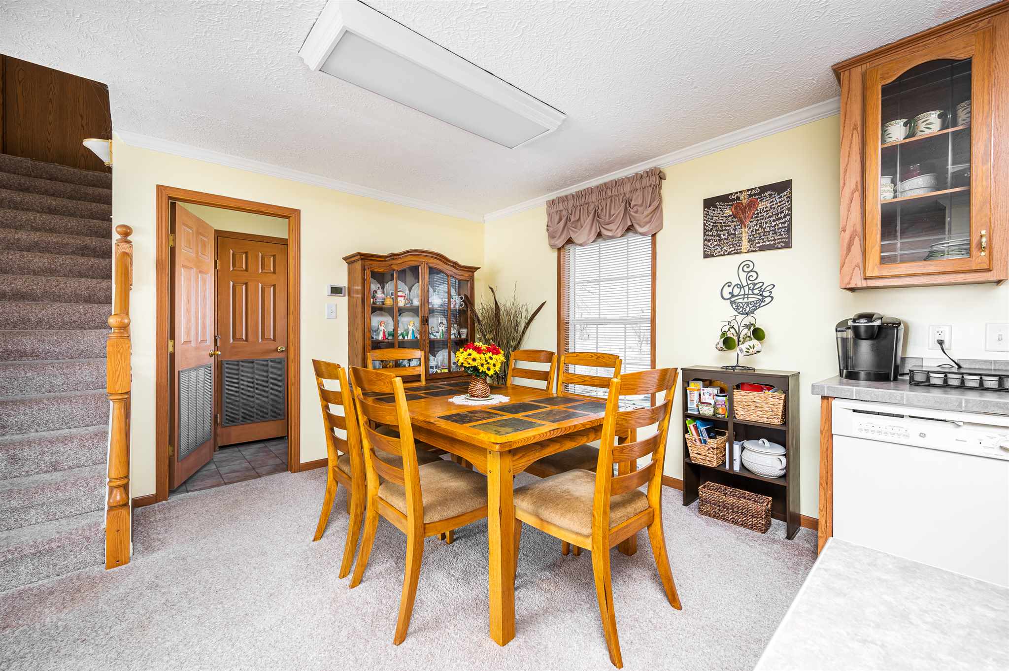 4620 East Armstrong Road Leesburg, IN 46538 - Photo 9 of 34 Gallery Image 9