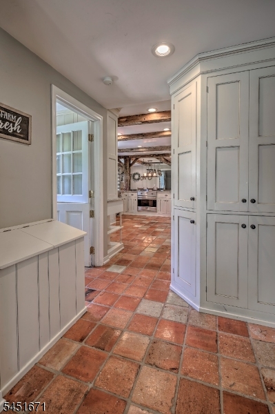 5 Scarlet Oak Road Califon, NJ 07830 - Photo 24 of 50 Gallery Image 24