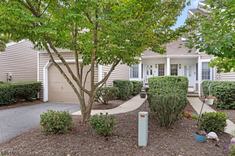 16 Stone Edge Road Bedminster, NJ 07921 - Photo 1 of 22 Gallery Image 1