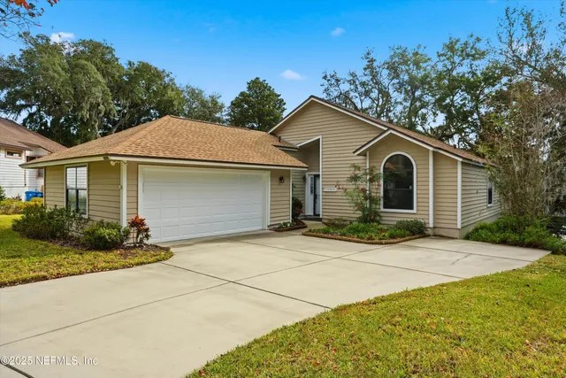 $359,000 | 11672 Brush Ridge Circle South, Jacksonville, FL 32225