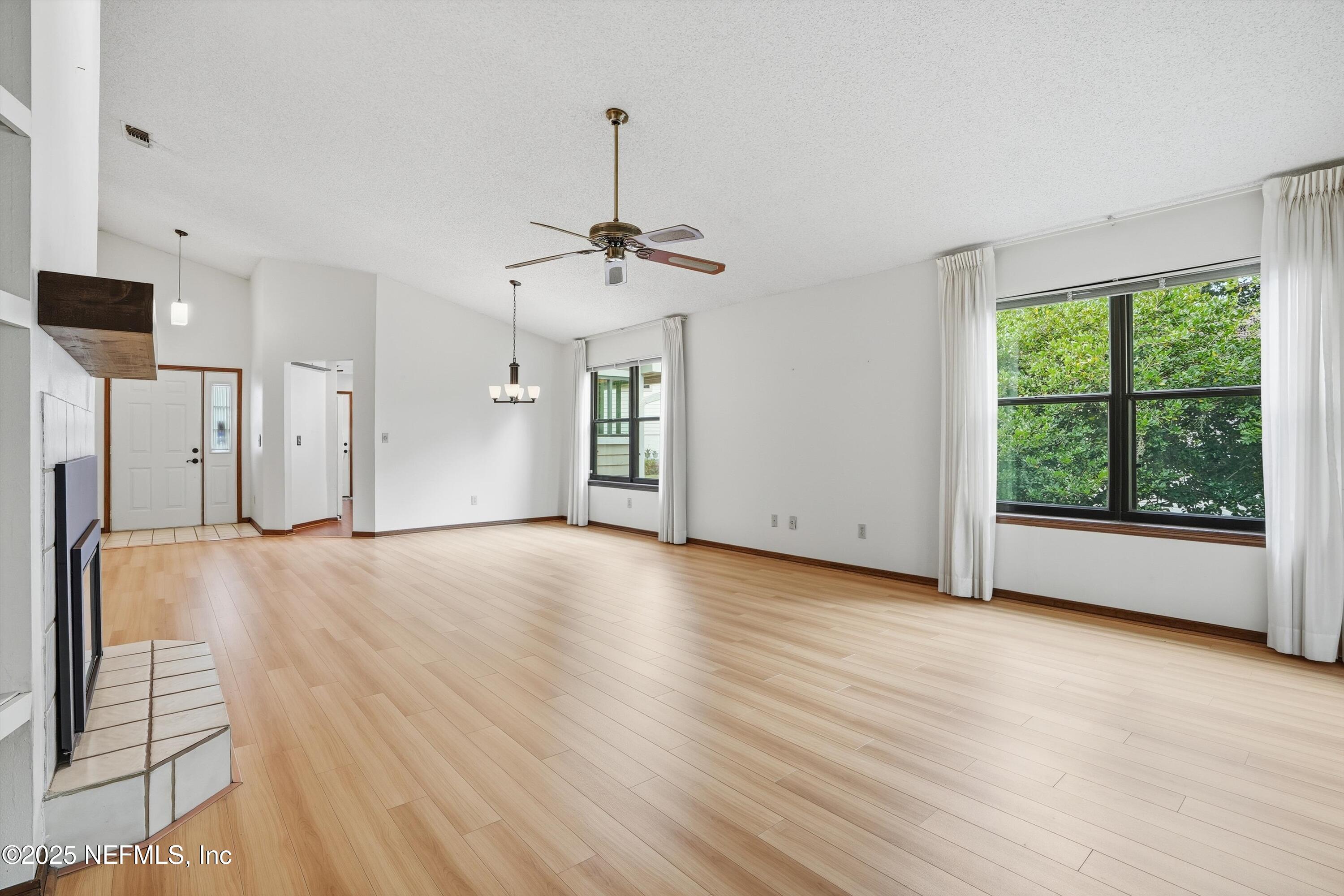 11672 Brush Ridge Circle South Jacksonville, FL 32225 - Photo 9 of 42 08-Living and Dining