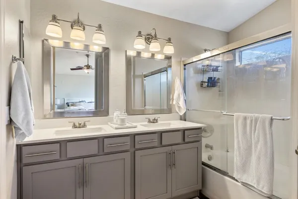 $4,300 | 10340 East Caribbean Lane, Scottsdale, AZ 85255