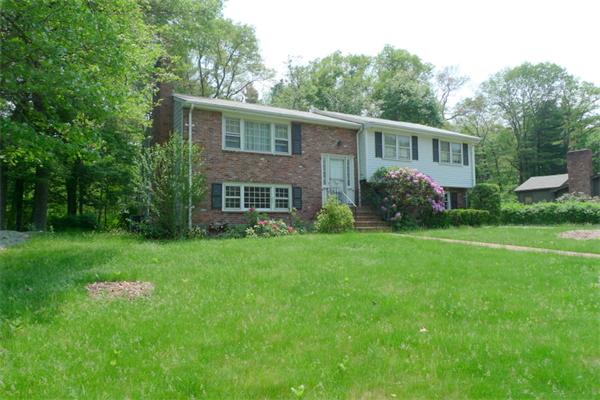 17 Ridley Road Dedham, MA 02026 - Photo 1 of 18 Gallery Image 1