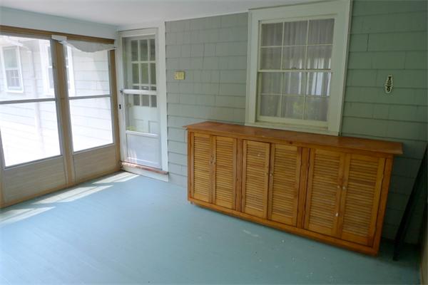 17 Ridley Road Dedham, MA 02026 - Photo 16 of 18 Gallery Image 16