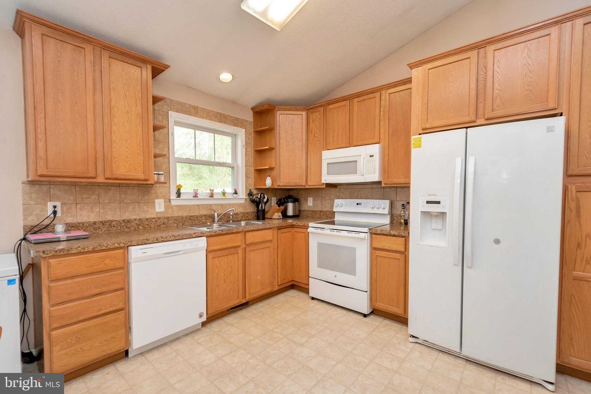 527 Rolando Drive Colonial Beach, VA 22443 - Photo 14 of 32 Gallery Image 14