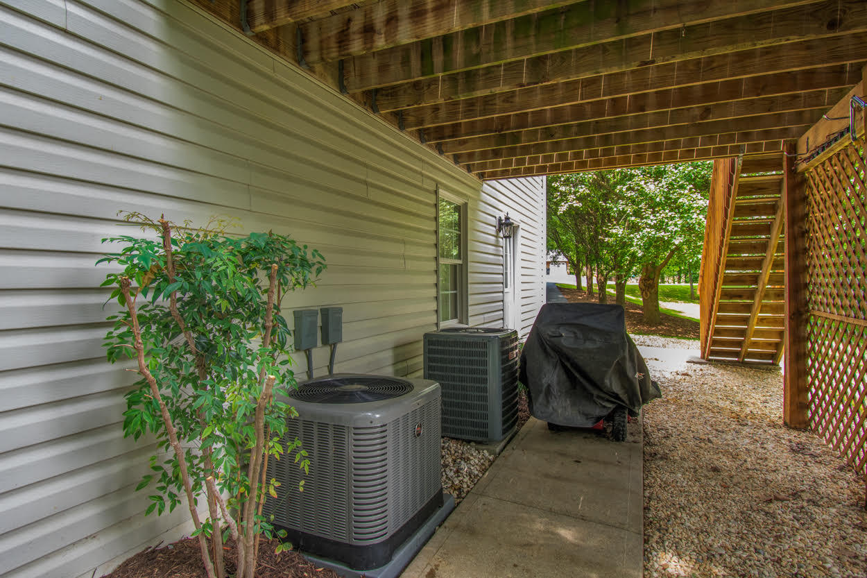 55 Ridgeview Road Blue Ridge, VA 24064 - Photo 27 of 33 Y