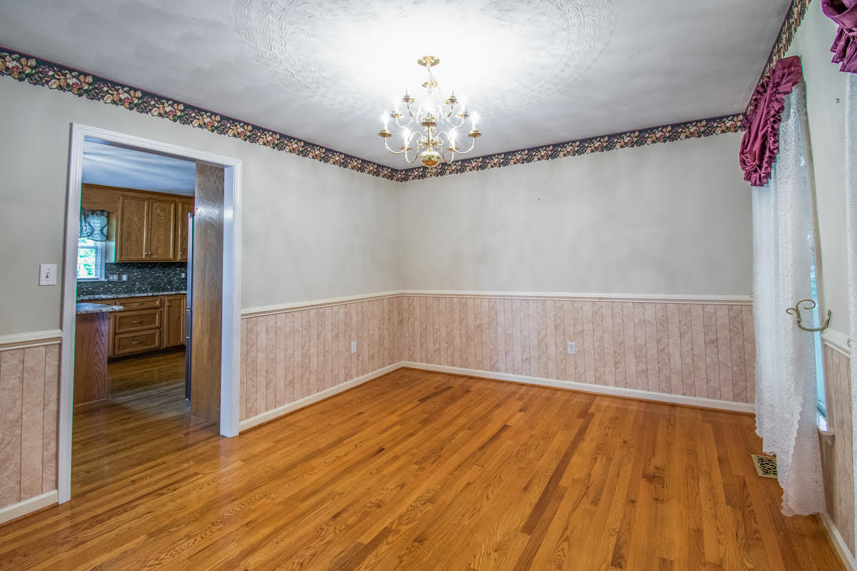 55 Ridgeview Road Blue Ridge, VA 24064 - Photo 5 of 33 E