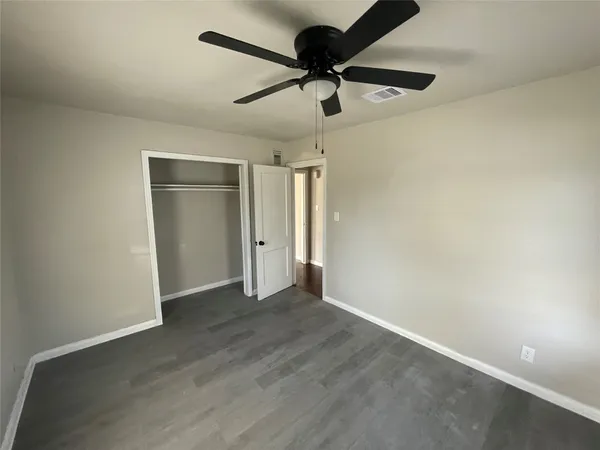 $1,995 | 6139 Belcrest Street, Houston, TX 77033
