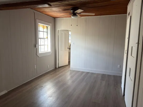 $1,995 | 6139 Belcrest Street, Houston, TX 77033