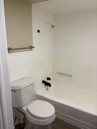 $1,995 | 6139 Belcrest Street, Houston, TX 77033
