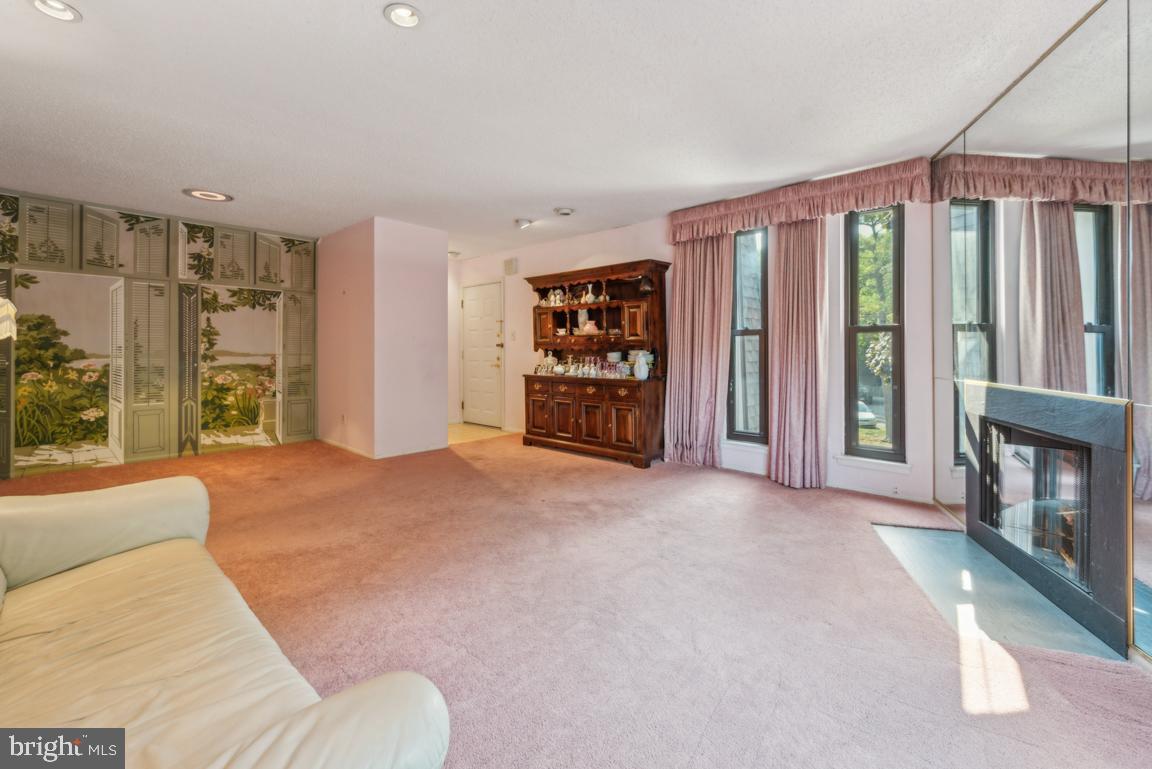 25 Church Road, Unit 150 Maple Shade, NJ 08052 - Photo 6 of 22 a furnished livingroom with a large window