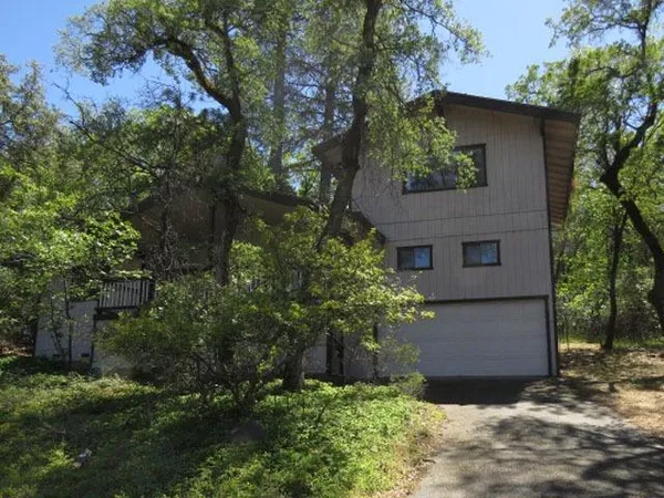 $201,600 | 18499 Fair Oaks Drive, Penn Valley, CA 95946