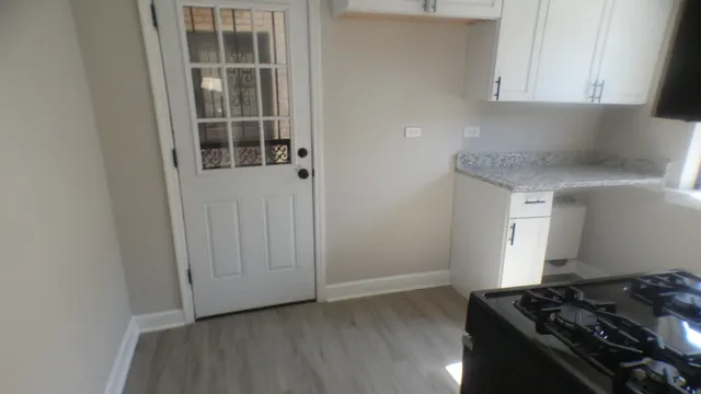 $54,000 | 2043 East 72nd Street, Unit 1C, Chicago, IL 60649