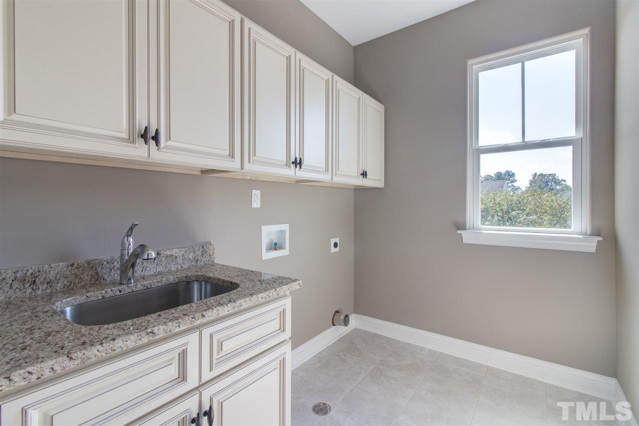 12700 Topiary Court Raleigh, NC 27614 - Photo 15 of 24