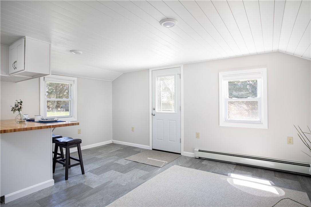 338 West Main Road Portsmouth, RI 02871 - Photo 8 of 31 Gallery Image 8