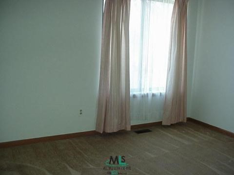 48620 Sugarbush Road New Baltimore, MI 48047 - Photo 8 of 9 326539-7.JPG