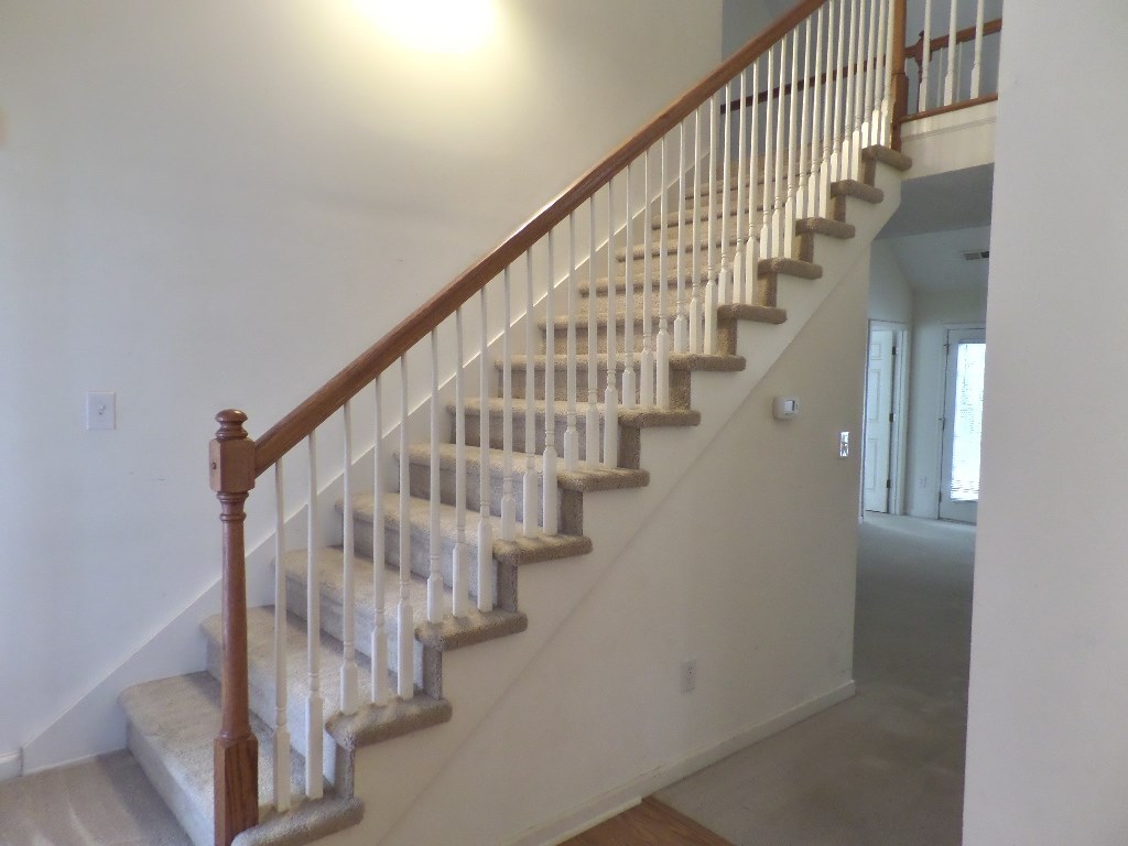 254 Rock Creek Road Clemson, SC 29631 - Photo 3 of 34