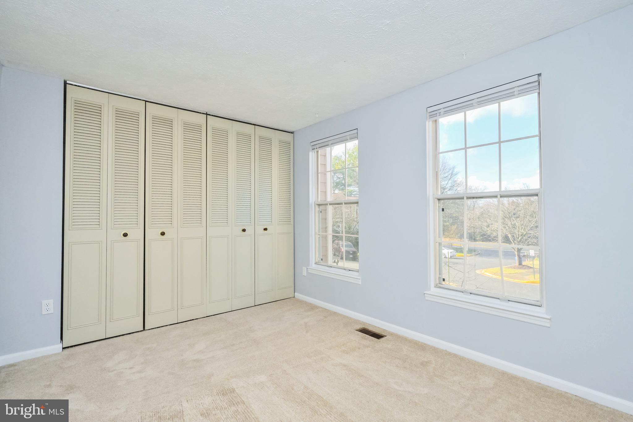 1613 Fieldthorn Drive Reston, VA 20194 - Photo 15 of 30