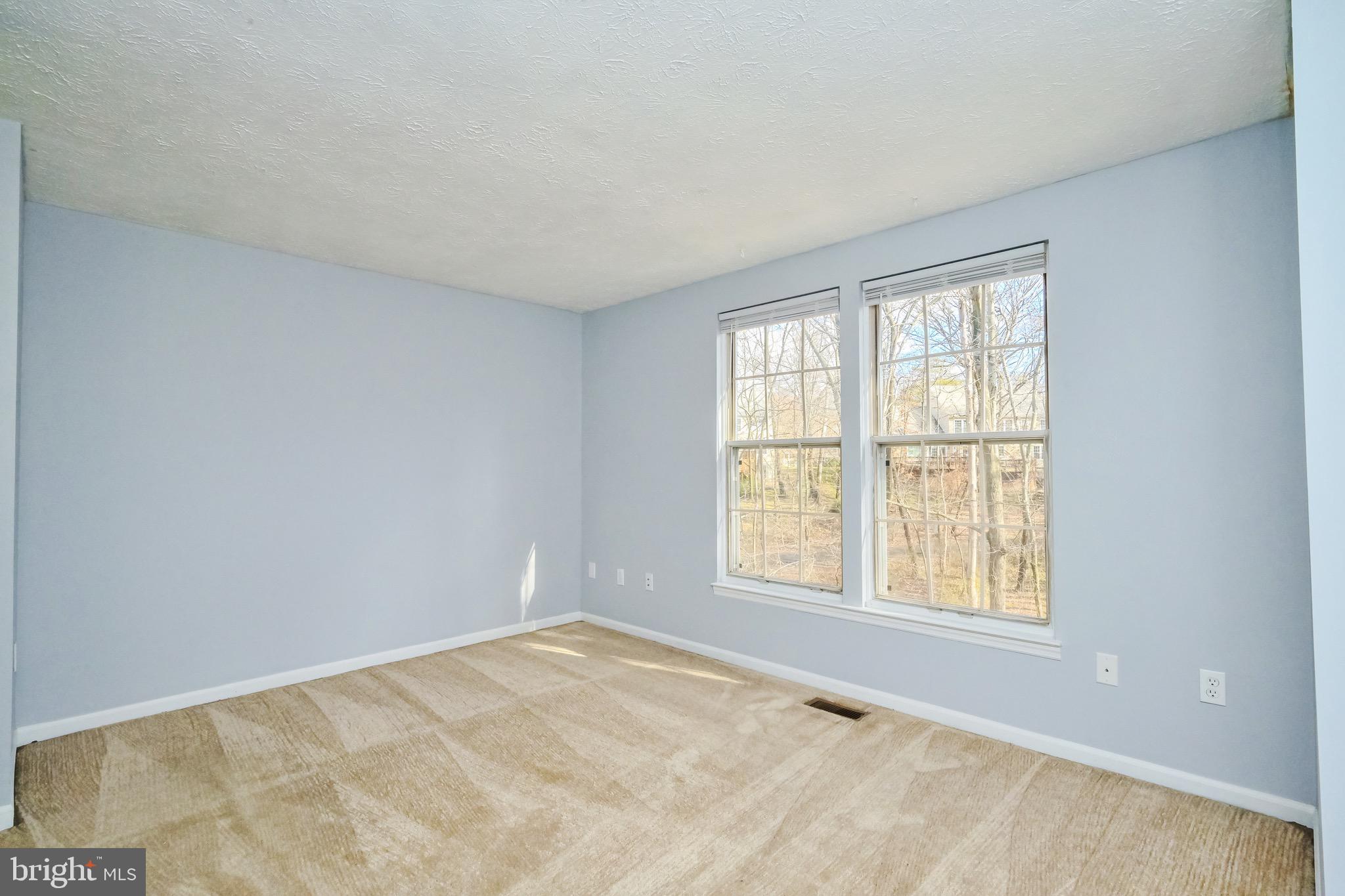 1613 Fieldthorn Drive Reston, VA 20194 - Photo 16 of 30
