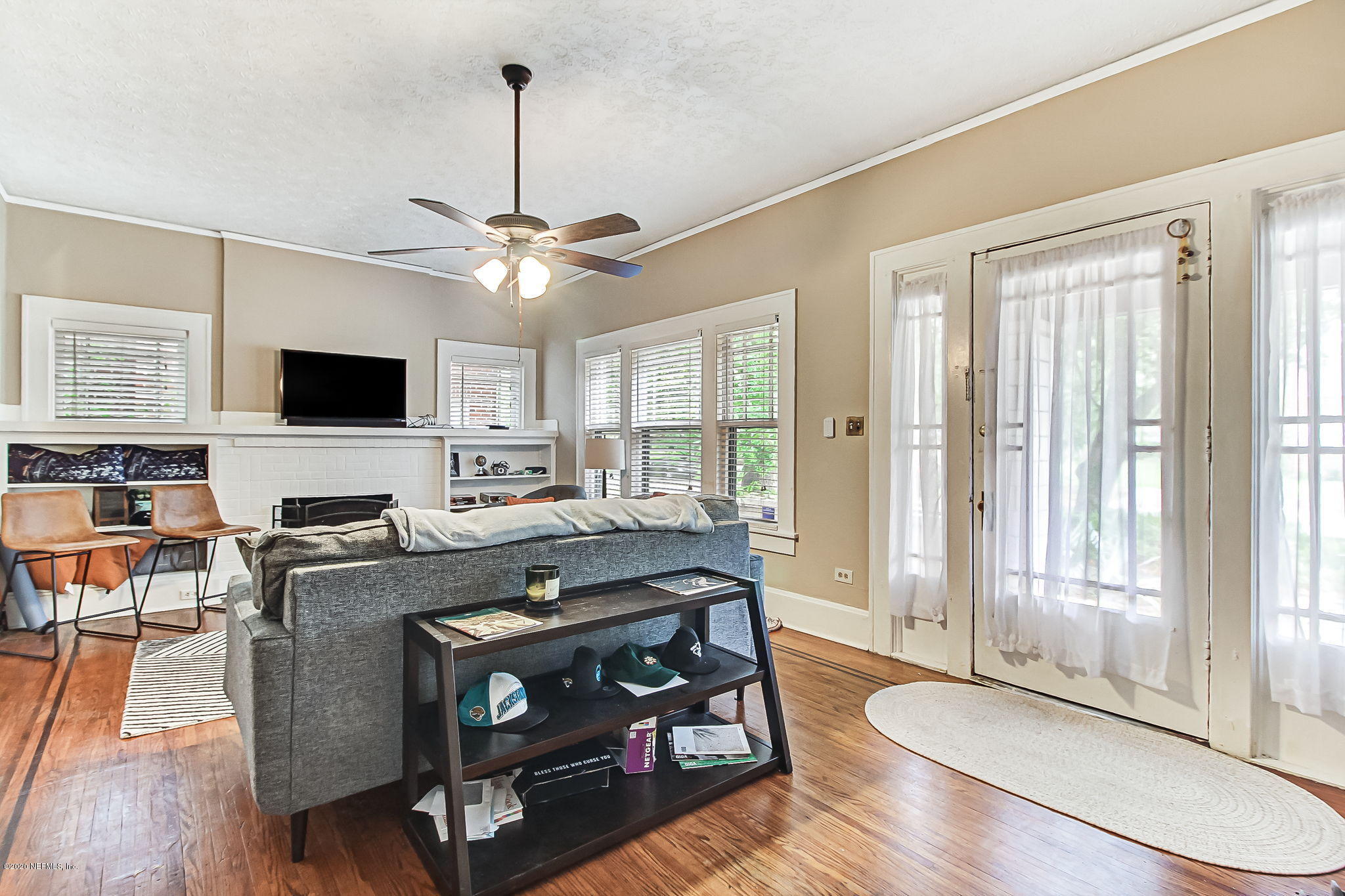 2780 Riverside Avenue Jacksonville, FL 32205 - Photo 13 of 87 Downstairs 2 BR - LR