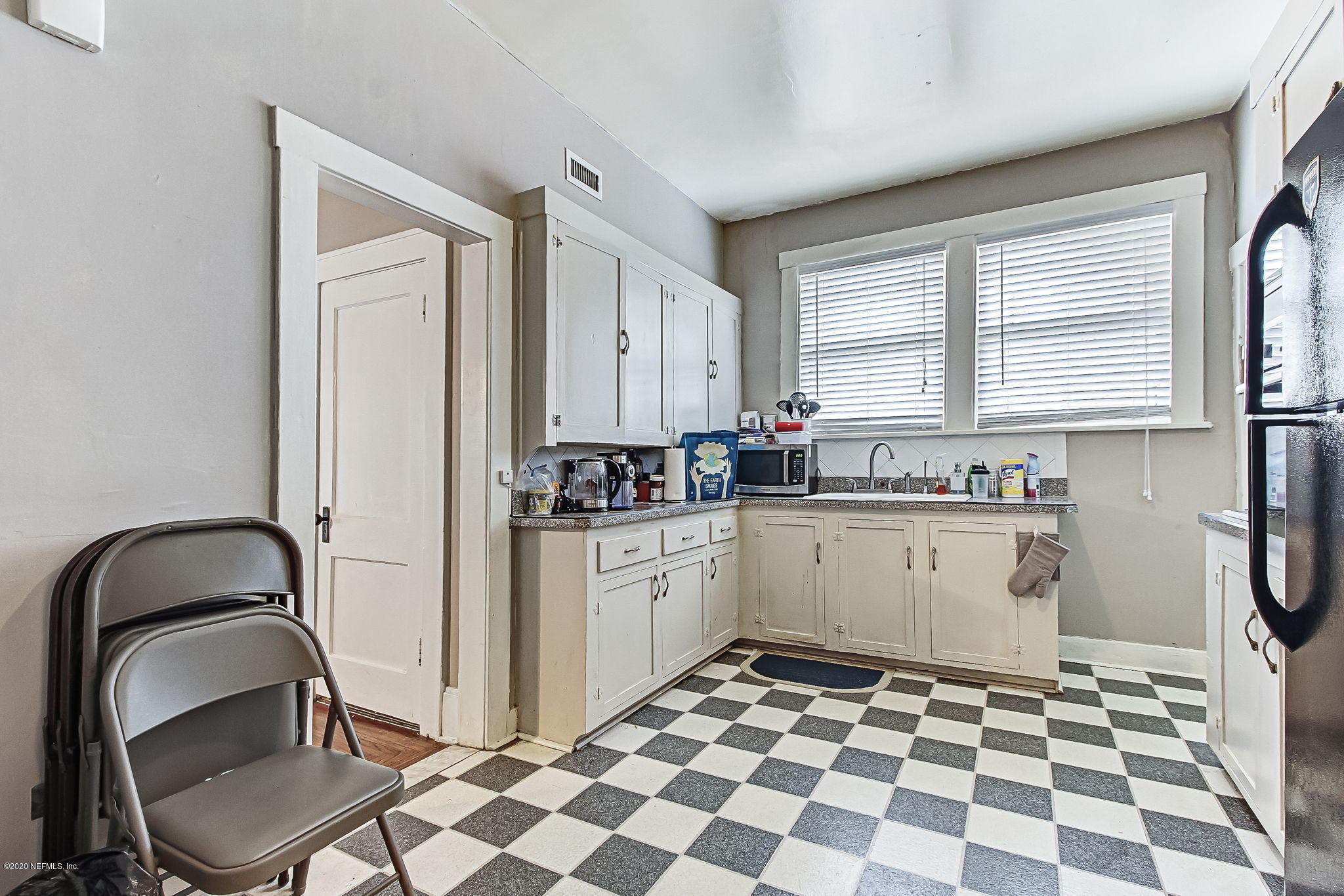 2780 Riverside Avenue Jacksonville, FL 32205 - Photo 22 of 87 Downstairs 2 BR - Kitchen