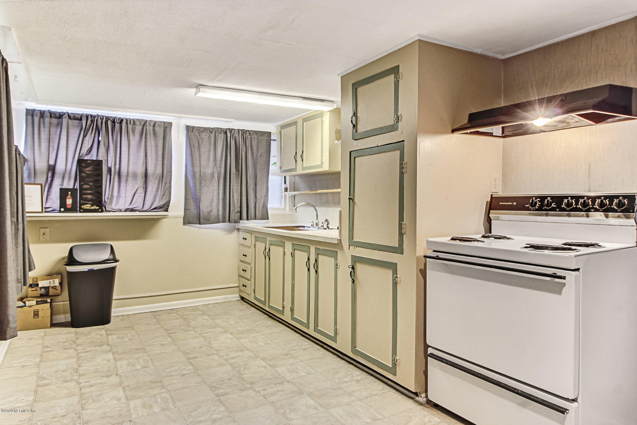 2780 Riverside Avenue Jacksonville, FL 32205 - Photo 78 of 87 Garage Apt. - Kitchen