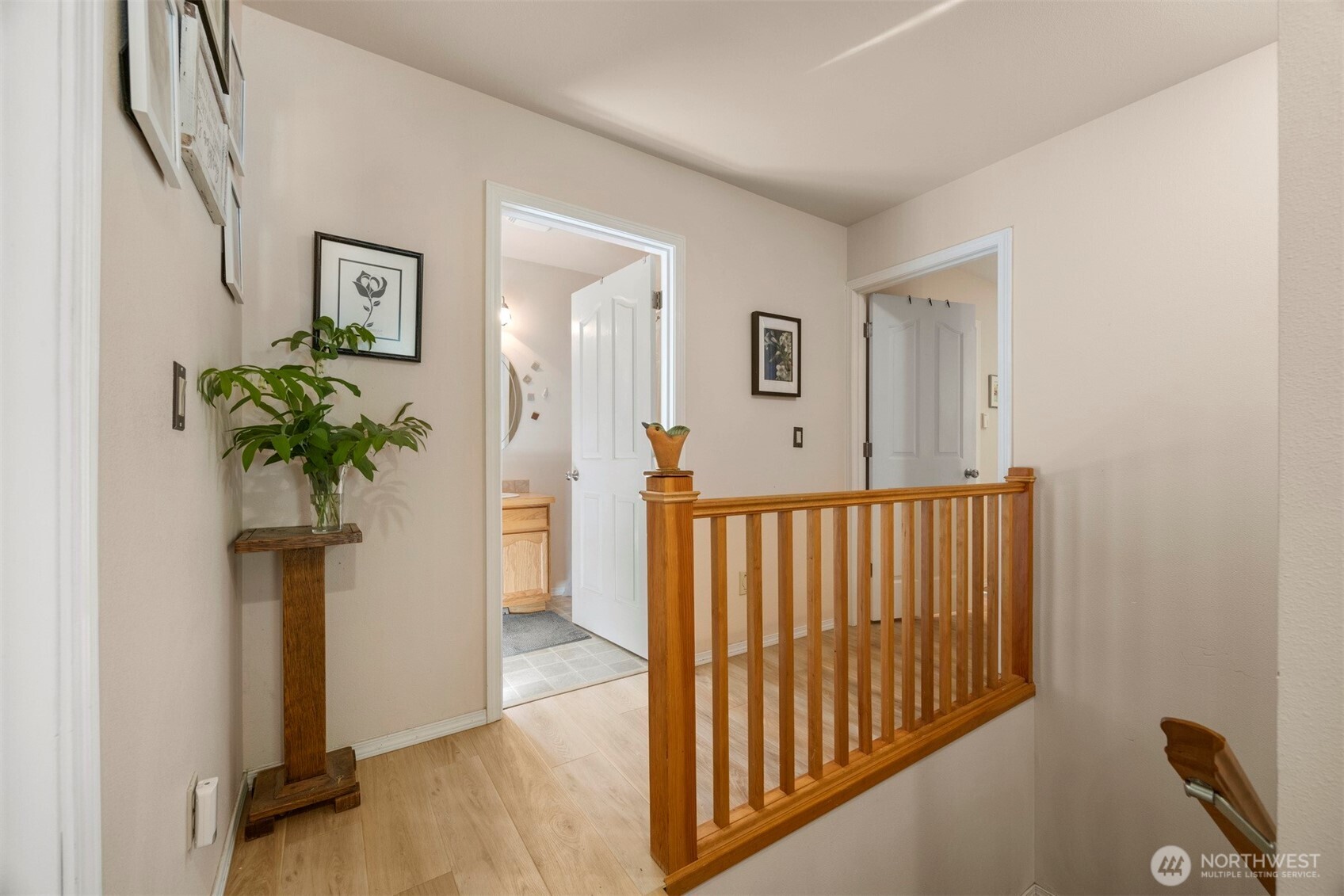 337 Sudden Valley Drive Bellingham, WA 98229 - Photo 22 of 40 a view of entryway with wooden floor